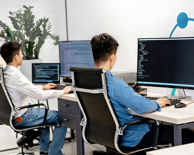 pexels-mikhail-nilov-7988079